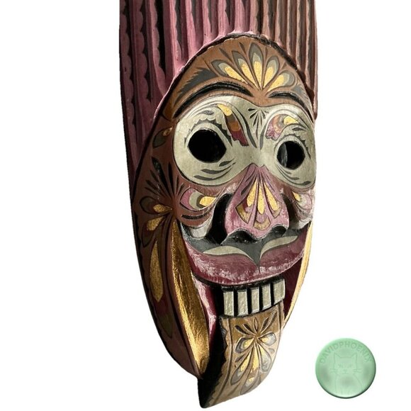 Handmade Colombian Indigenous Wooden Tribal Masks – Set of 2 – Folk Art Wall - Picture 8 of 11